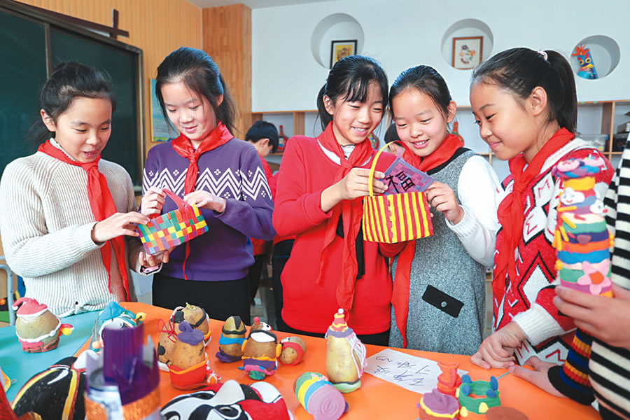 德州市实验小学开展“迎新春”活动