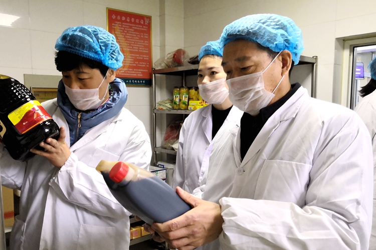 济南中学开展春季食品安全专项检查