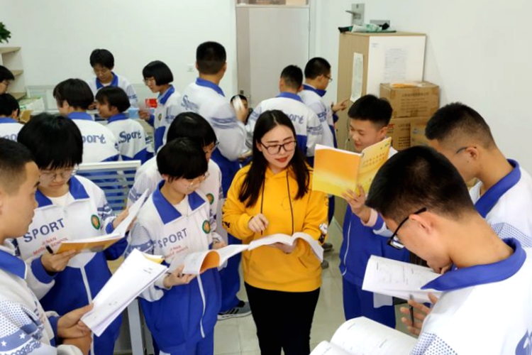 “全员育人导师制”助力济南中学质量提升