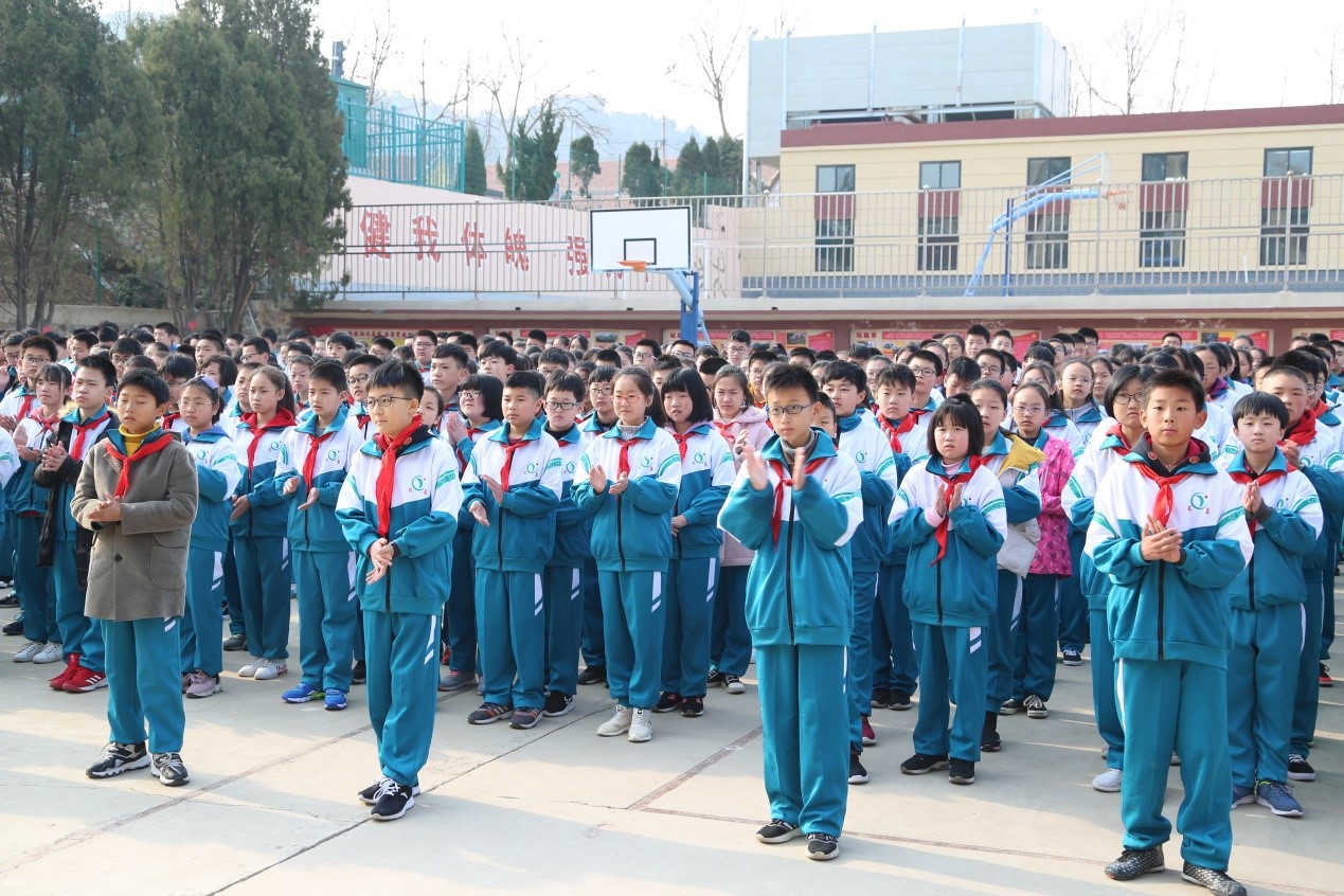 长岛第一实验学校举行清明节主题教育活动