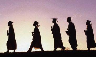 留学回国人数增长8% 更多海外学子愿意归国